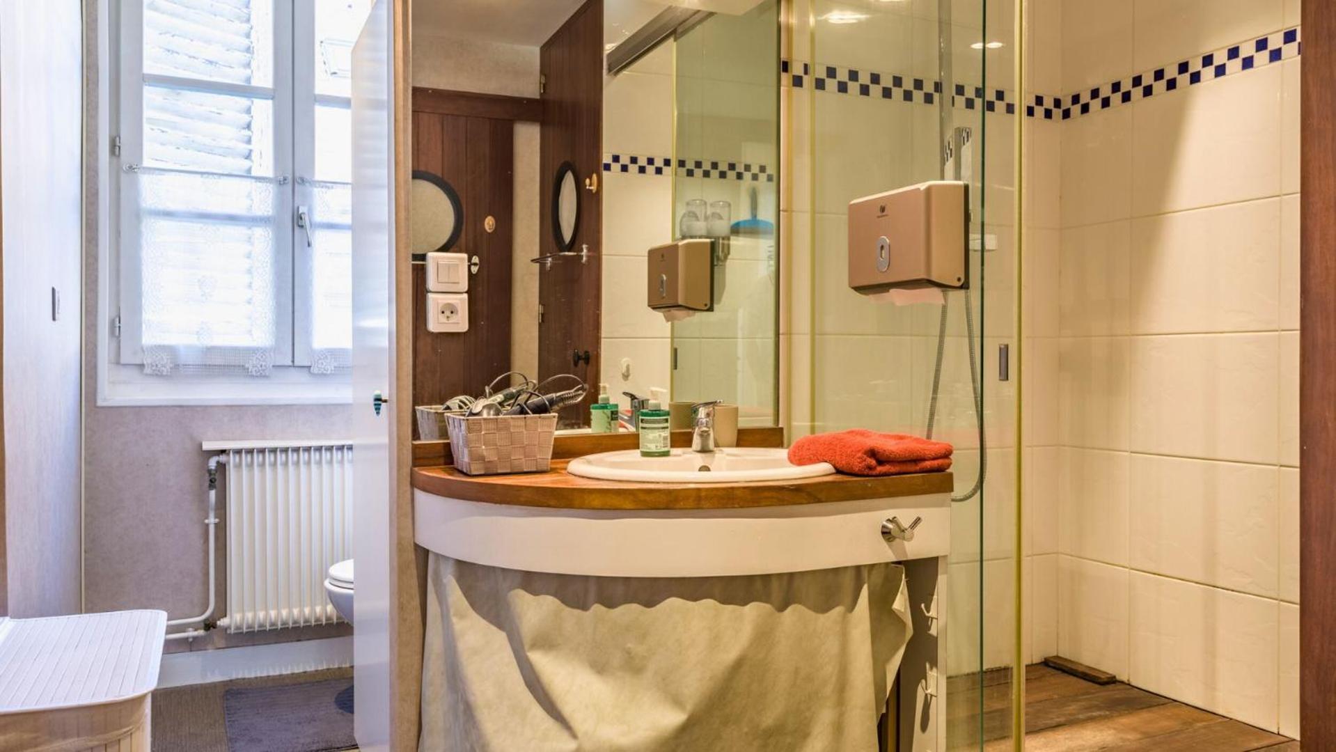 Chambre Privee Confort Charme Hypercentre Chez L'Habitant Троа Екстериор снимка